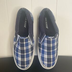 Joe Boxer Boys Size 5 Slip On Sneakers Shoes Blue White Plaid Rubber Bottom